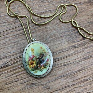 Floral Flowers Vintage Gold Tone Oval Locket Pendant